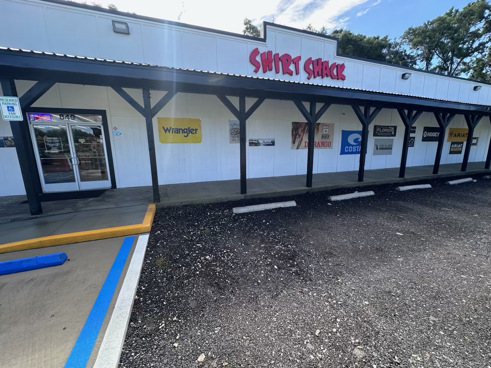 shirt-shack-pressure-washing